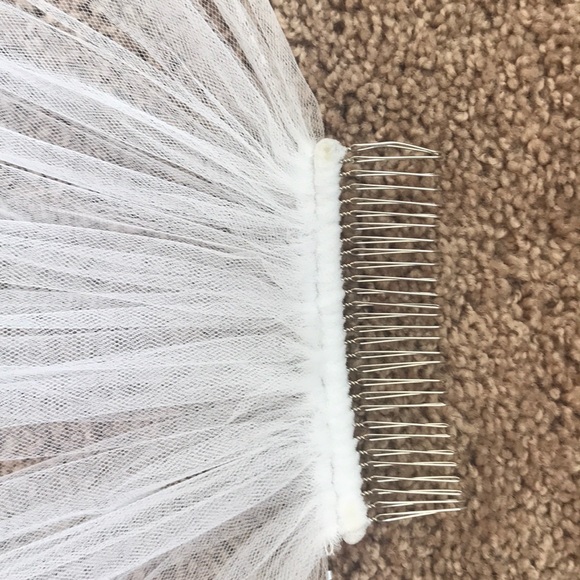 Gorgeous Veil - Picture 5 of 8